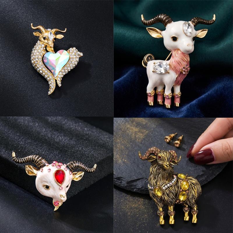 Unique Rhinestone Goat Brooch  - Unique Men'S Formal Wear 评论和价格
