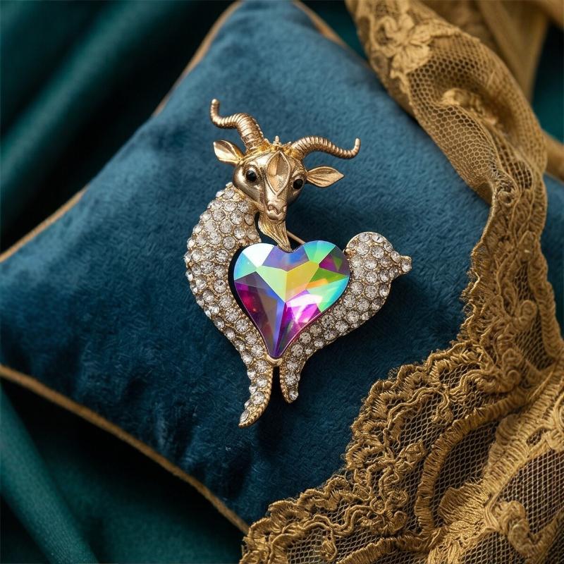 Unique Rhinestone Goat Brooch  - Unique Men'S Formal Wear 评论和价格